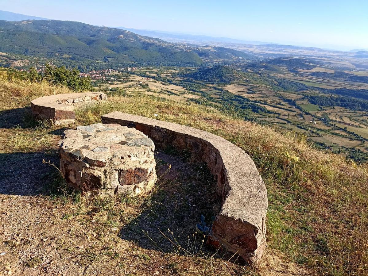 Lesnovo House Tomevski Luaran gambar